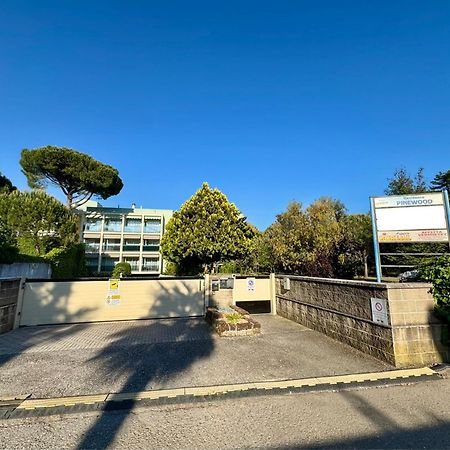 Residence Pinewood Μπιμπιόνε Εξωτερικό φωτογραφία