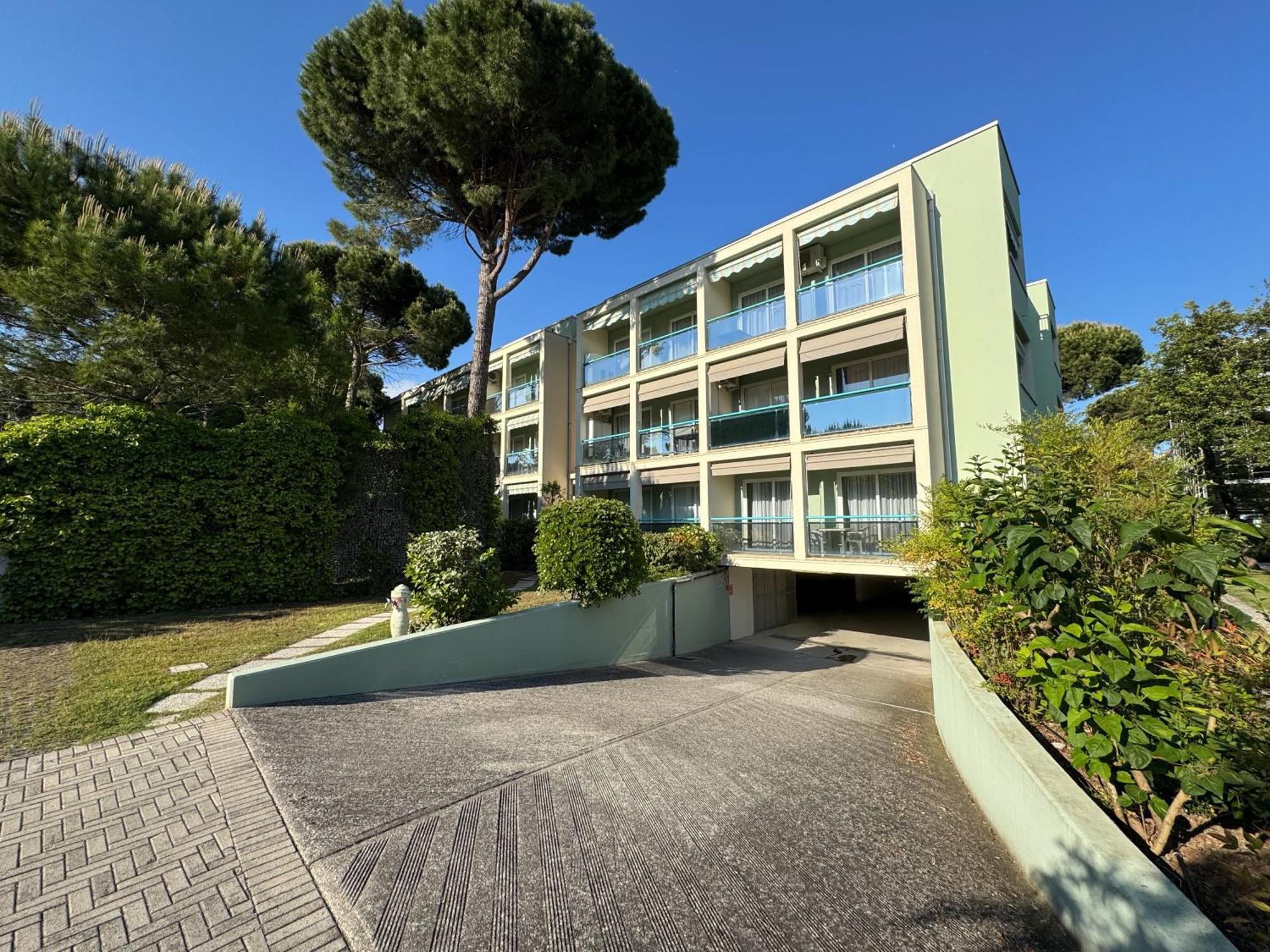 Residence Pinewood Μπιμπιόνε Εξωτερικό φωτογραφία