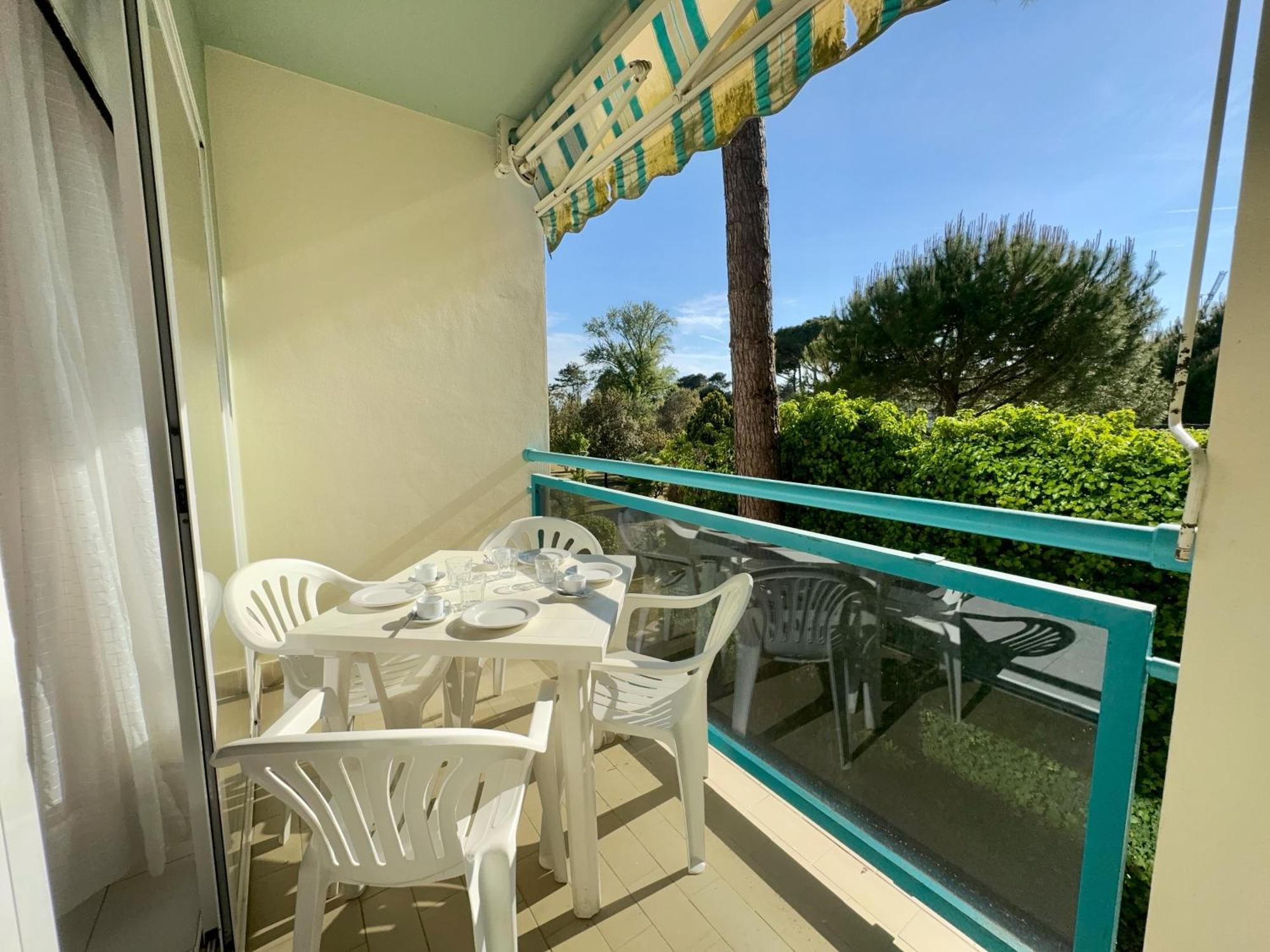 Residence Pinewood Μπιμπιόνε Εξωτερικό φωτογραφία